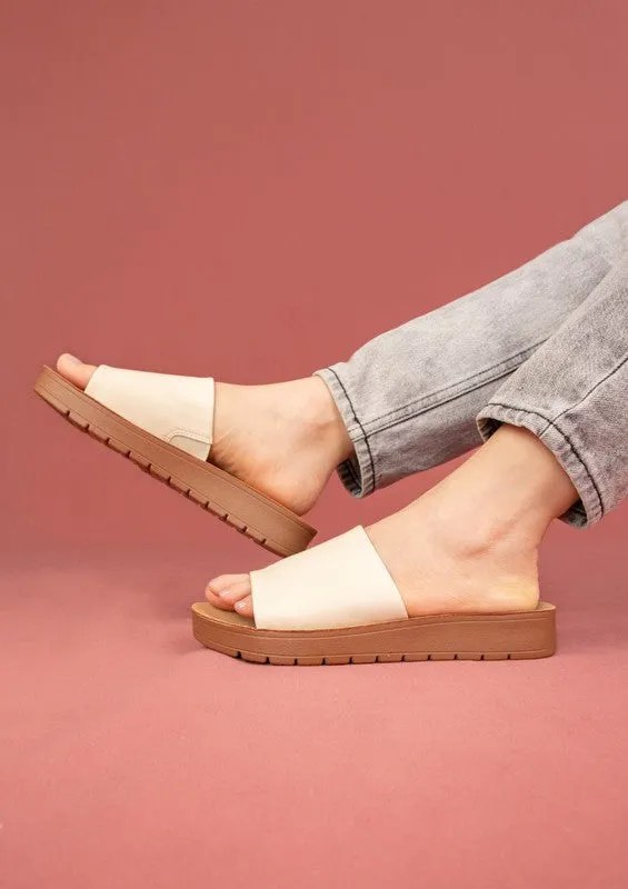 Comfortable Sandals - Flats